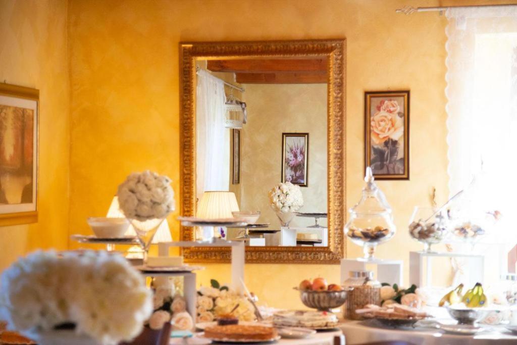 Dimora Di Charme Villa Sant'Erasmo Fumone Kültér fotó